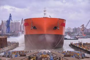 沪东中华新38000吨双相不锈钢化学品船提前一月下水